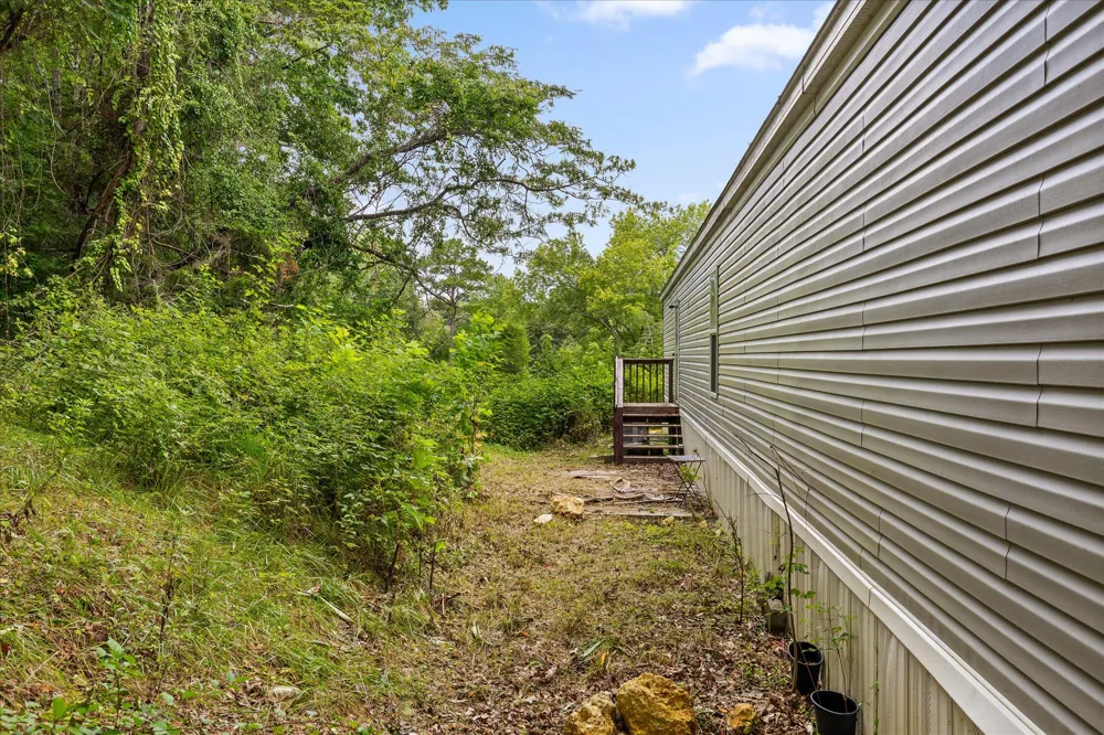 6183 Marie Lane Harrison, TN 37341