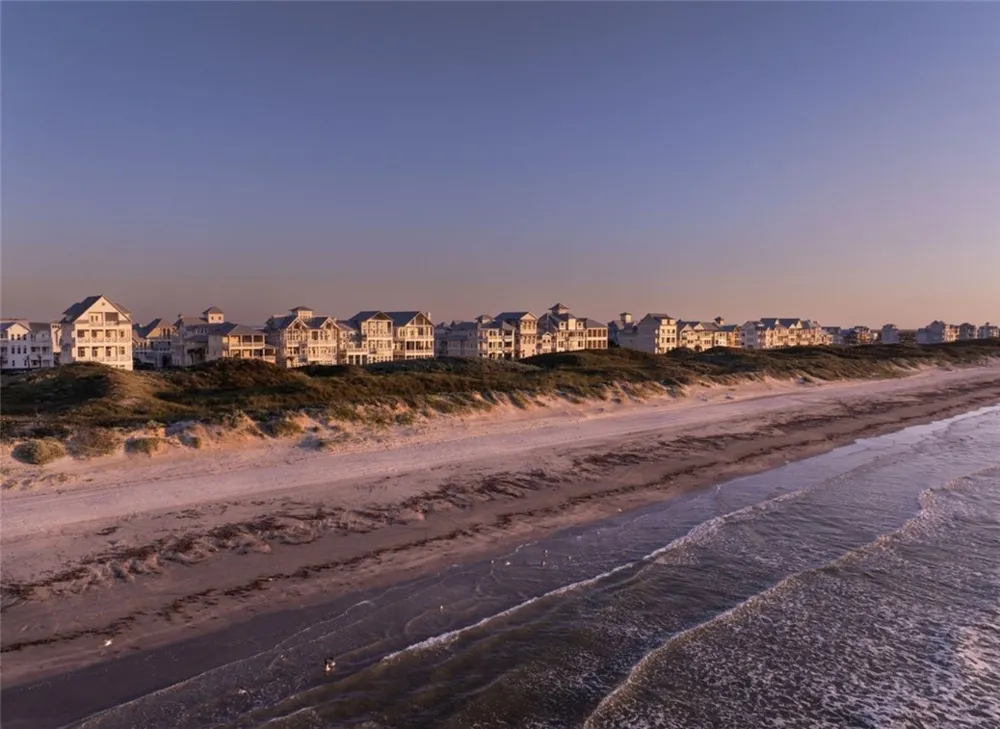 230 Round Road #B1 Port Aransas, TX 78373