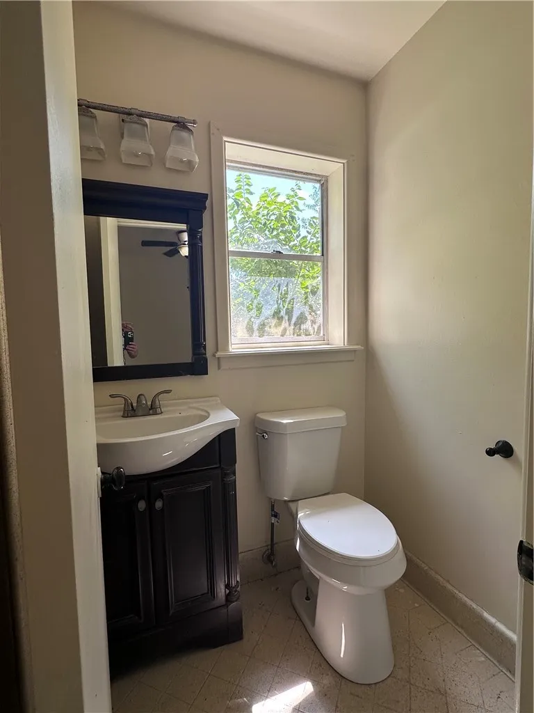 825 Crestview Drive Corpus Christi, TX 78412