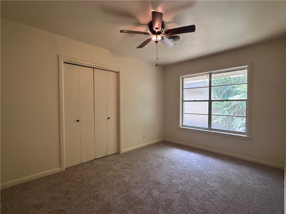 825 Crestview Drive Corpus Christi, TX 78412