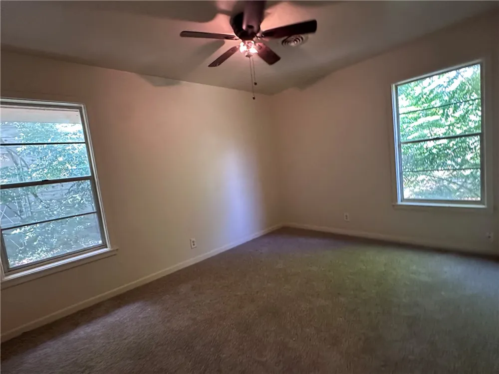 825 Crestview Drive Corpus Christi, TX 78412