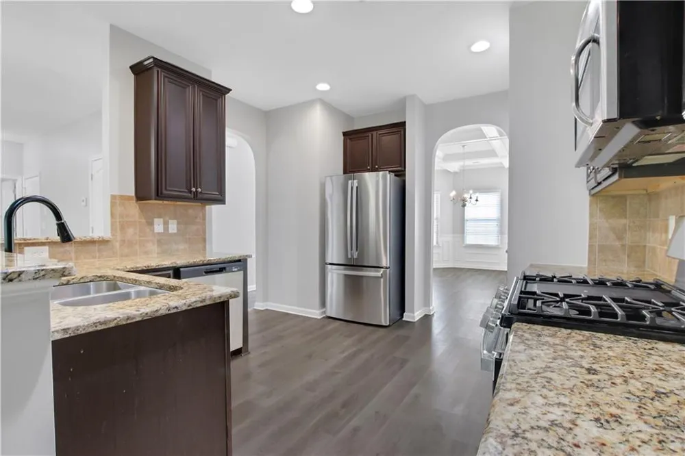 6740 Oak Hill Place Union City, GA 30213