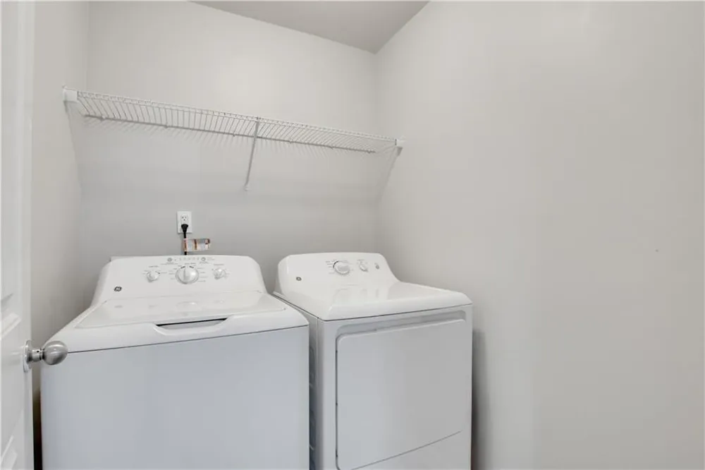 6740 Oak Hill Place Union City, GA 30213