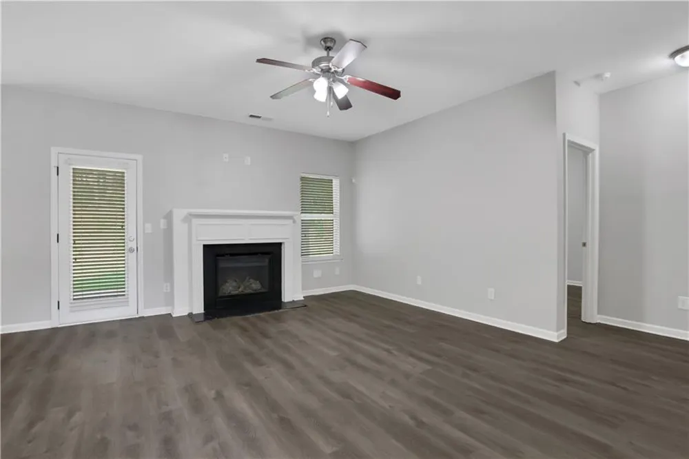 6740 Oak Hill Place Union City, GA 30213