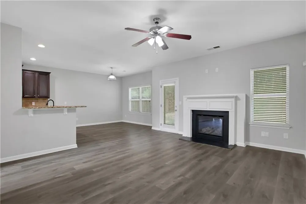 6740 Oak Hill Place Union City, GA 30213