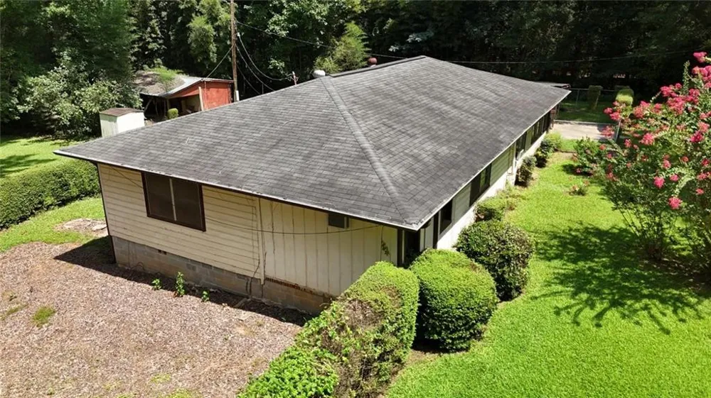 172 Raymond Carson Newnan, GA 30265
