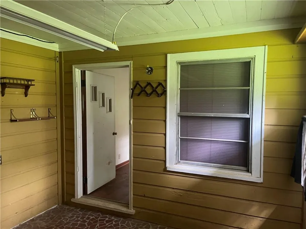 172 Raymond Carson Newnan, GA 30265