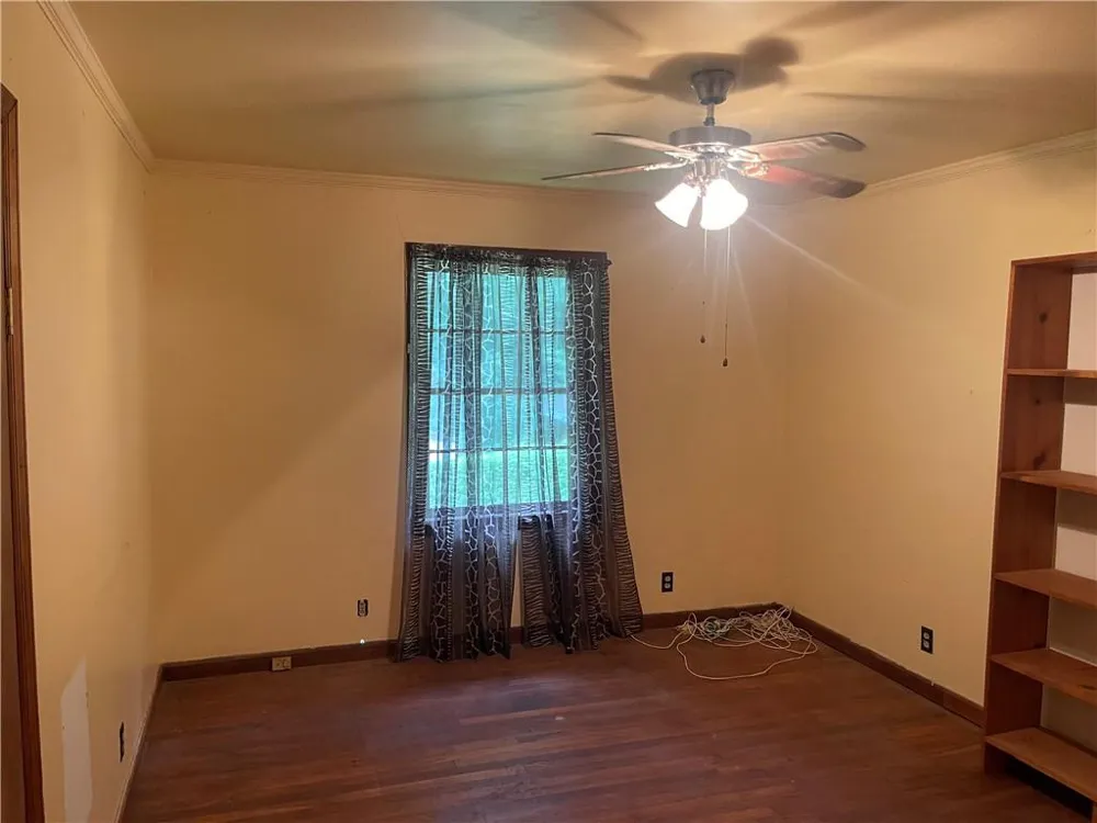 172 Raymond Carson Newnan, GA 30265