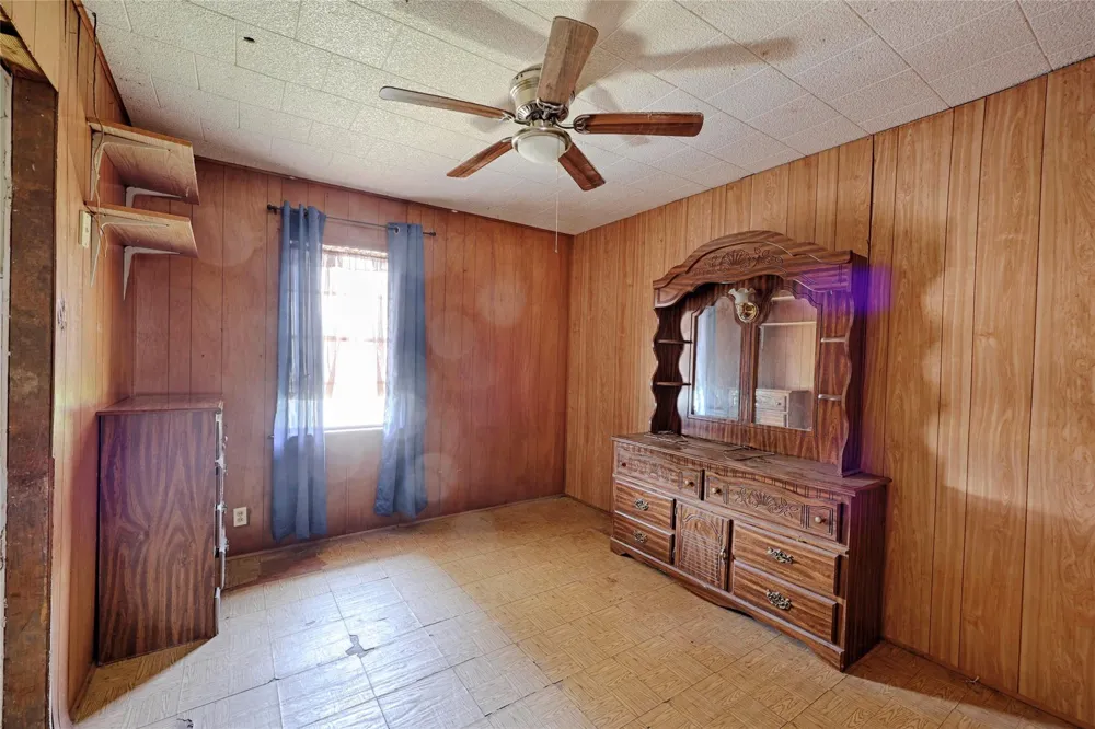 505 Kellett Avenue Schulenburg, TX 78956