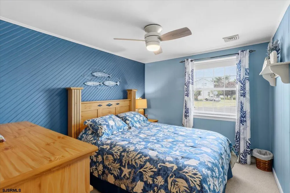 12 Ocean View Dr Ocean View, NJ 08230