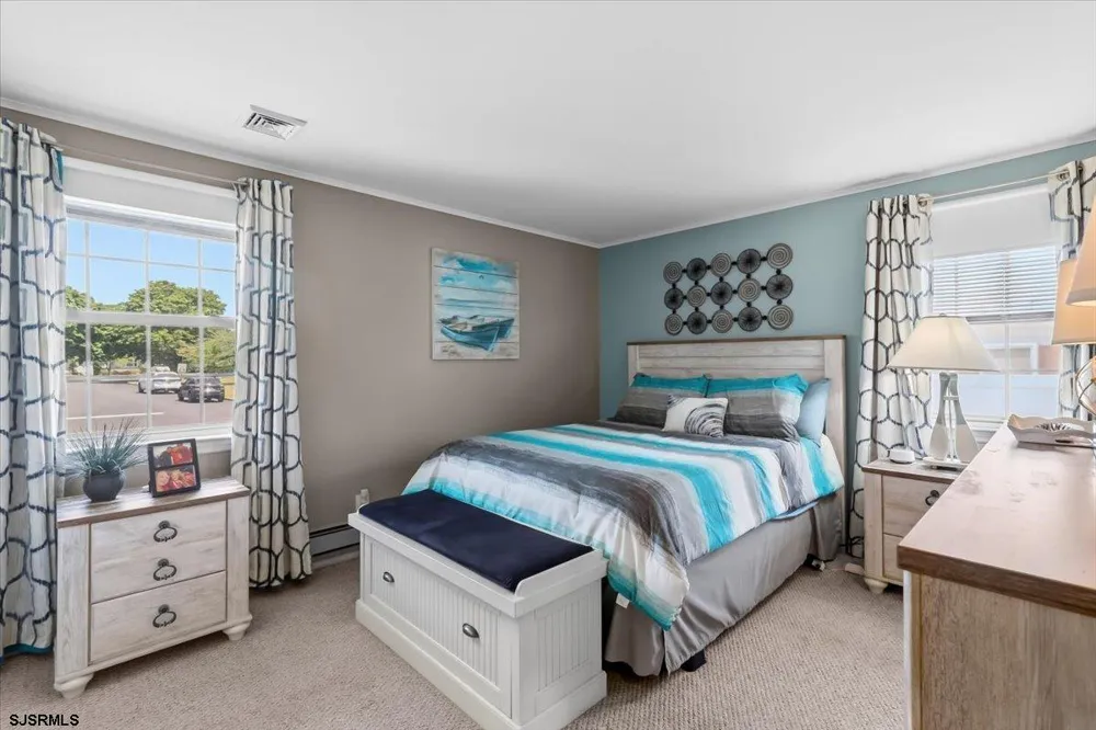 12 Ocean View Dr Ocean View, NJ 08230