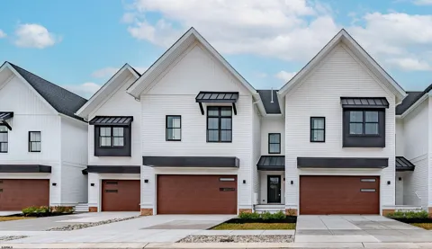 32 Creek View Ln