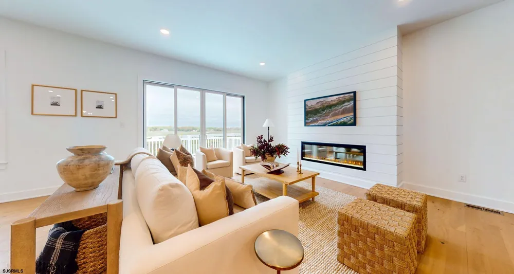 32 Creek View Ln Linwood, NJ 08221