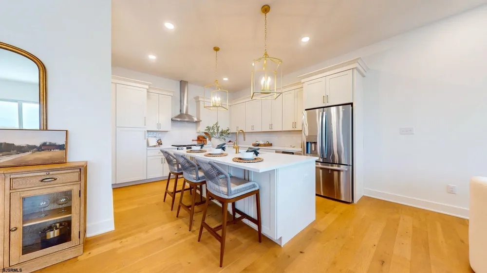 18 Creek View Ln Linwood, NJ 08221