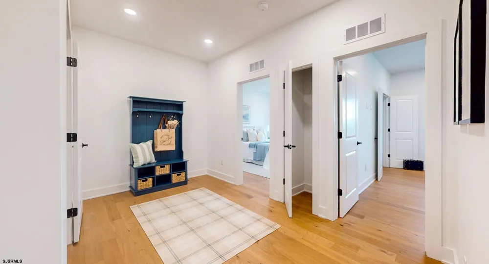18 Creek View Ln Linwood, NJ 08221