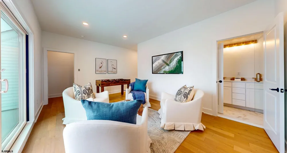 18 Creek View Ln Linwood, NJ 08221