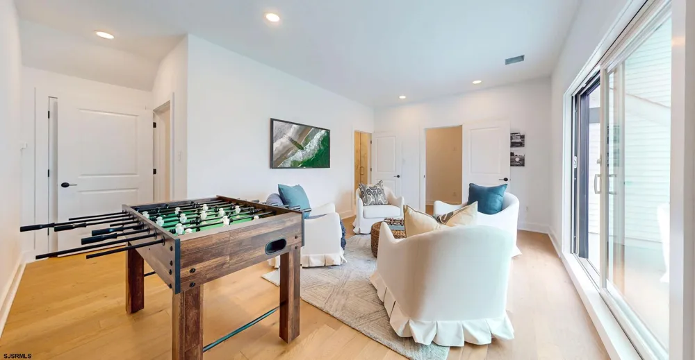 18 Creek View Ln Linwood, NJ 08221