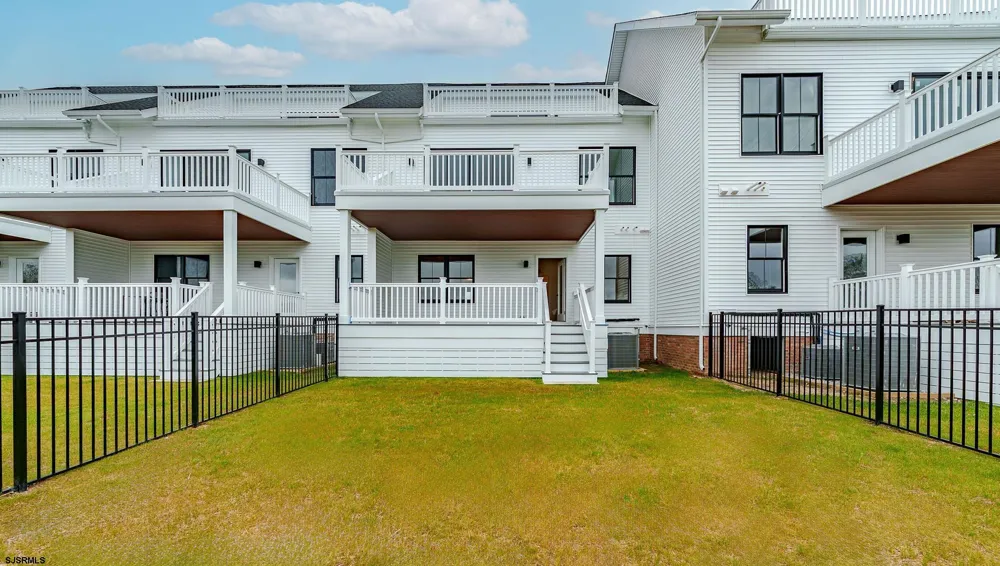 18 Creek View Ln Linwood, NJ 08221