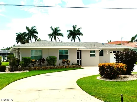 Seminole Court