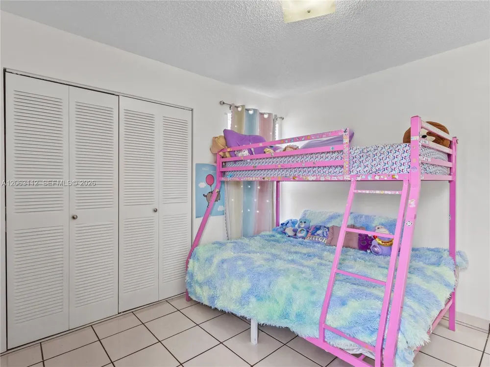 165 SW 113th Ct Sweetwater, FL 33174
