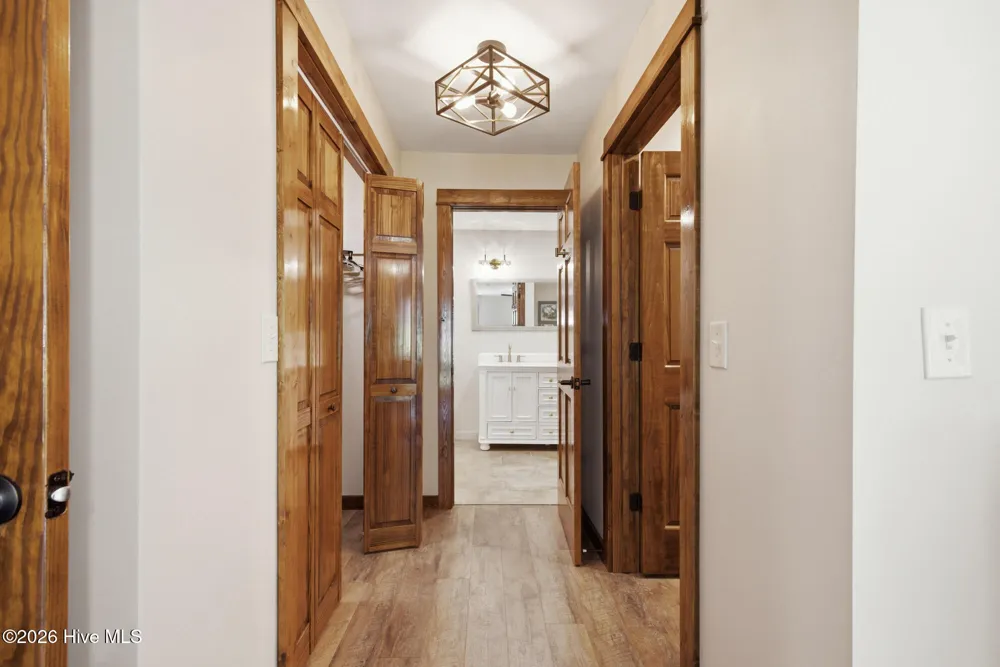 239 Woodland Heights Robbinsville, NC 28771