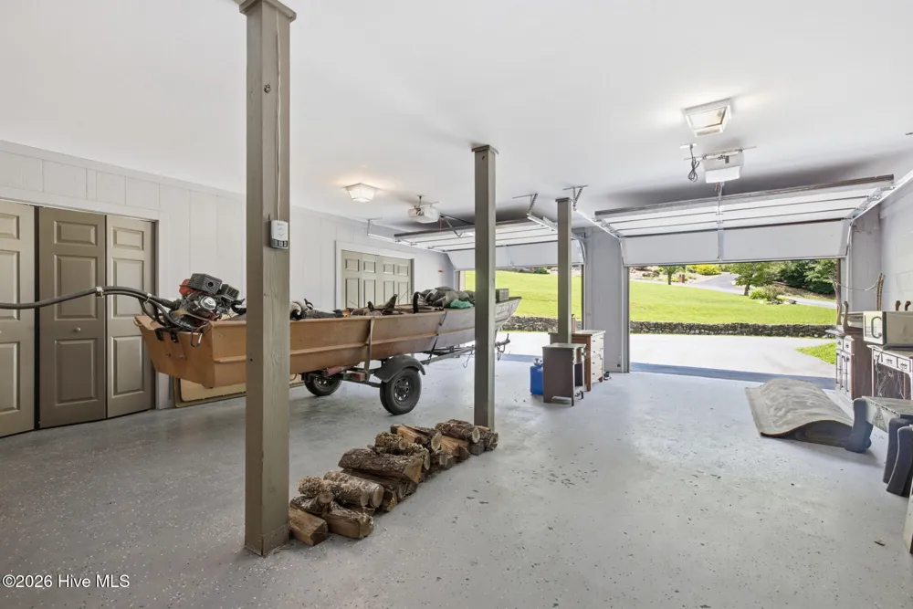 239 Woodland Heights Robbinsville, NC 28771