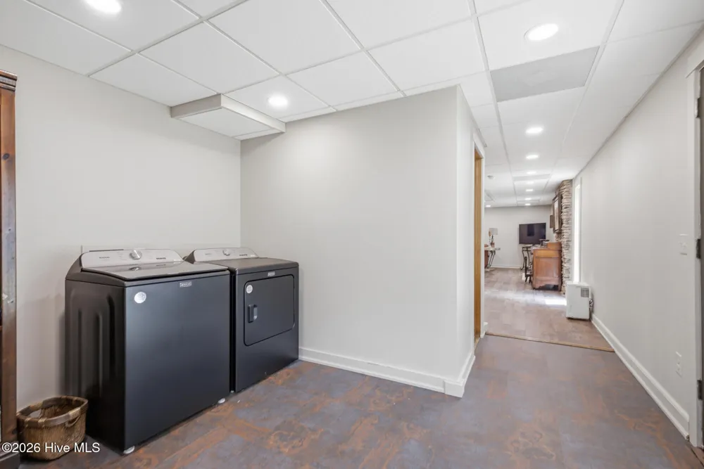 239 Woodland Heights Robbinsville, NC 28771