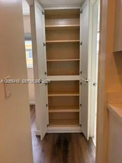 22 SE 3rd Ter #2 Dania Beach, FL 33004