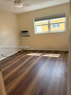 22 SE 3rd Ter #2 Dania Beach, FL 33004
