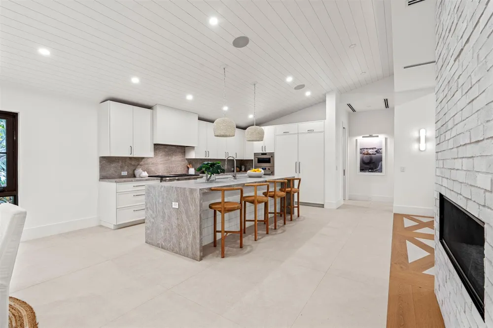 1125 Harbor Drive Delray Beach, FL 33483