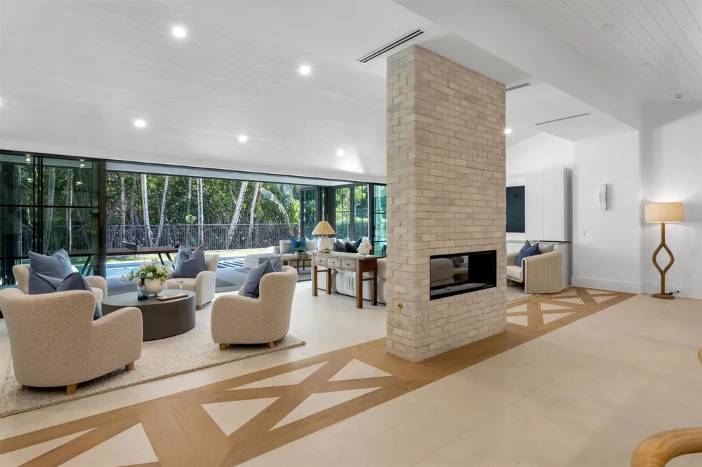 1125 Harbor Drive Delray Beach, FL 33483