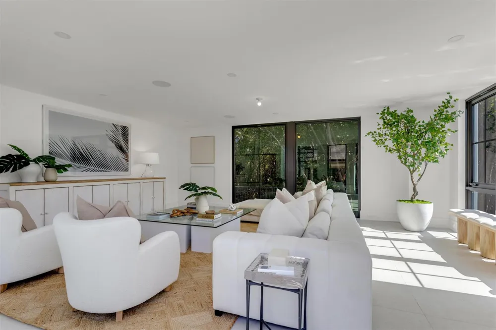 1125 Harbor Drive Delray Beach, FL 33483