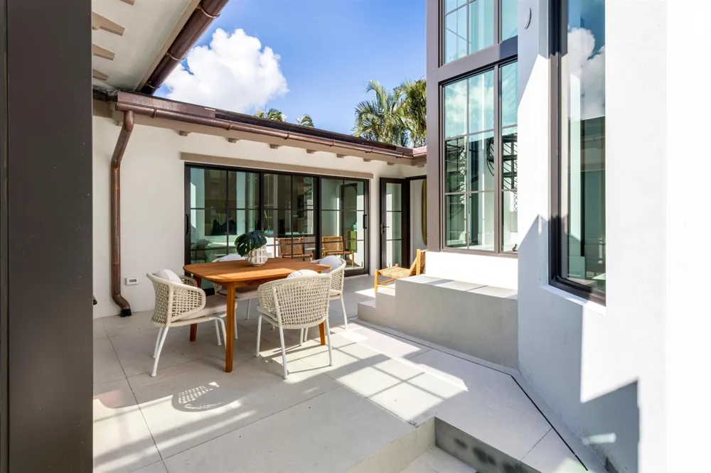 1125 Harbor Drive Delray Beach, FL 33483