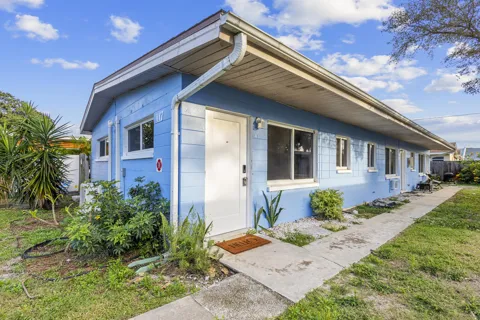 117 Pierce Avenue #A1