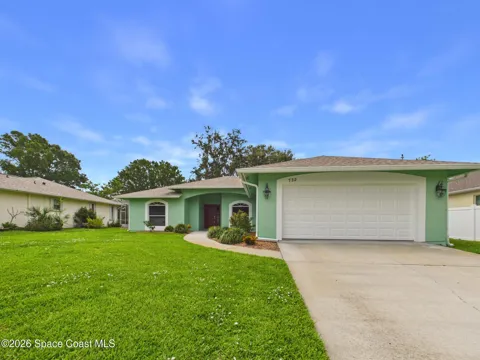 732 Newhall Terrace