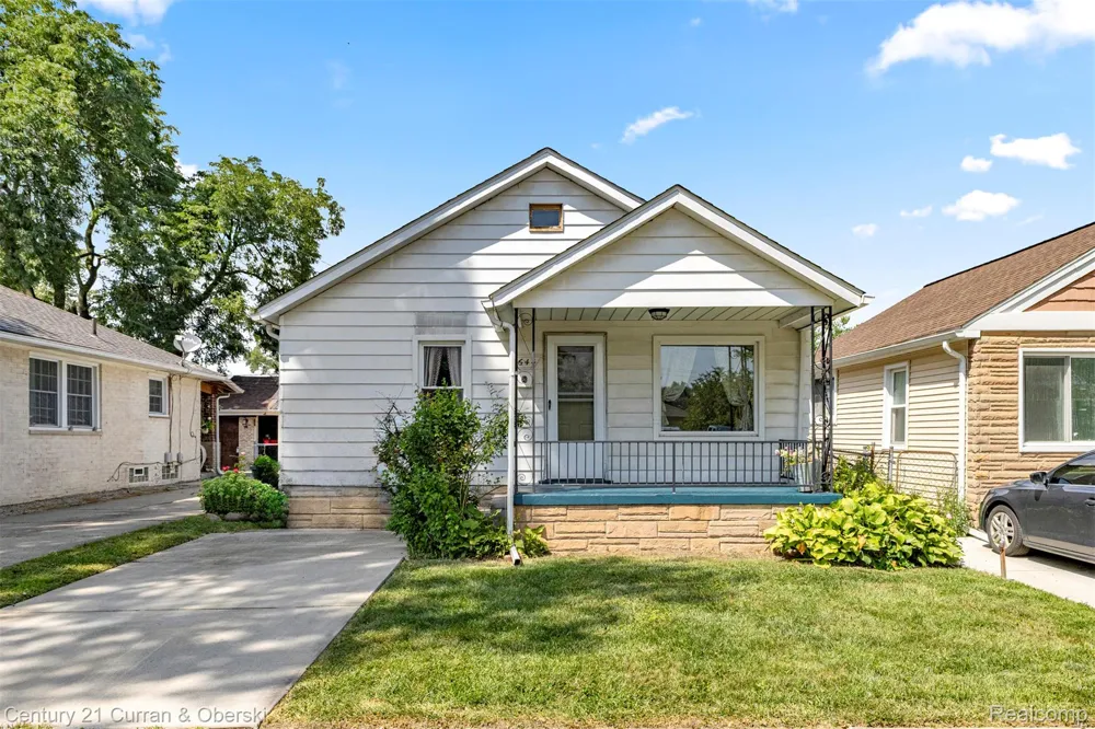 1644 Liberty Avenue Lincoln Park City, MI 48146