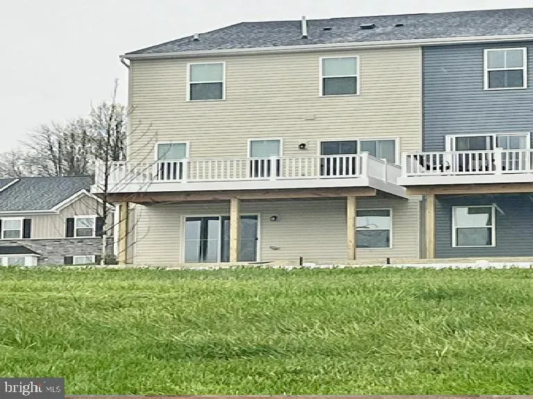210 CHASE DRIVE Downingtown, PA 19335