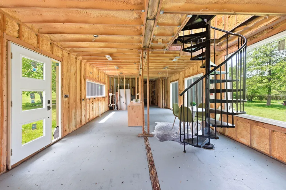 7767 Warren Woods Road Three Oaks, MI 49128