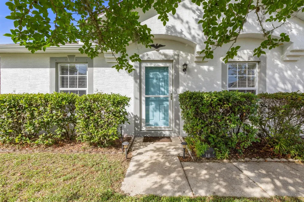 38 Lloyd Trail Palm Coast, FL 32164