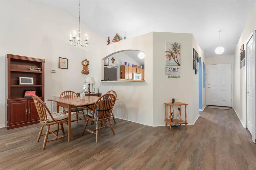 38 Lloyd Trail Palm Coast, FL 32164