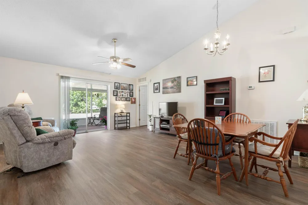 38 Lloyd Trail Palm Coast, FL 32164