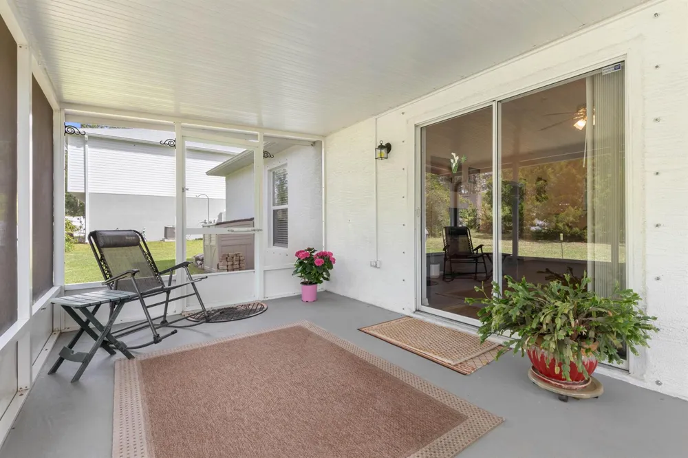 38 Lloyd Trail Palm Coast, FL 32164