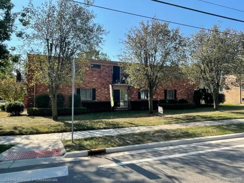 620 E Lincoln Avenue #5