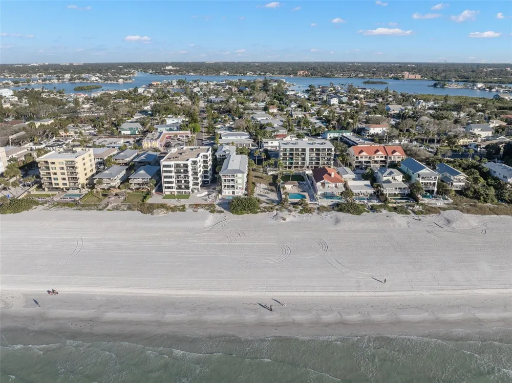 1306 GULF BOULEVARD Indian Rocks Beach, FL 33785