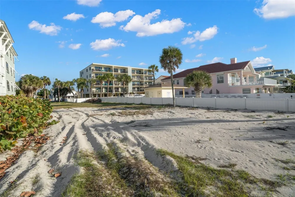 1306 GULF BOULEVARD Indian Rocks Beach, FL 33785