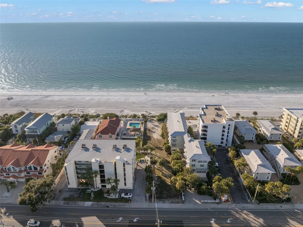 1306 GULF BOULEVARD Indian Rocks Beach, FL 33785
