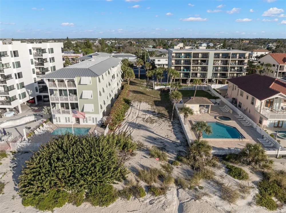 1306 GULF BOULEVARD Indian Rocks Beach, FL 33785