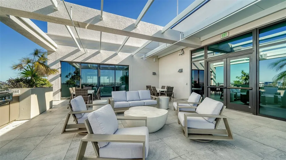 33 S PALM AVENUE #804 Sarasota, FL 34236