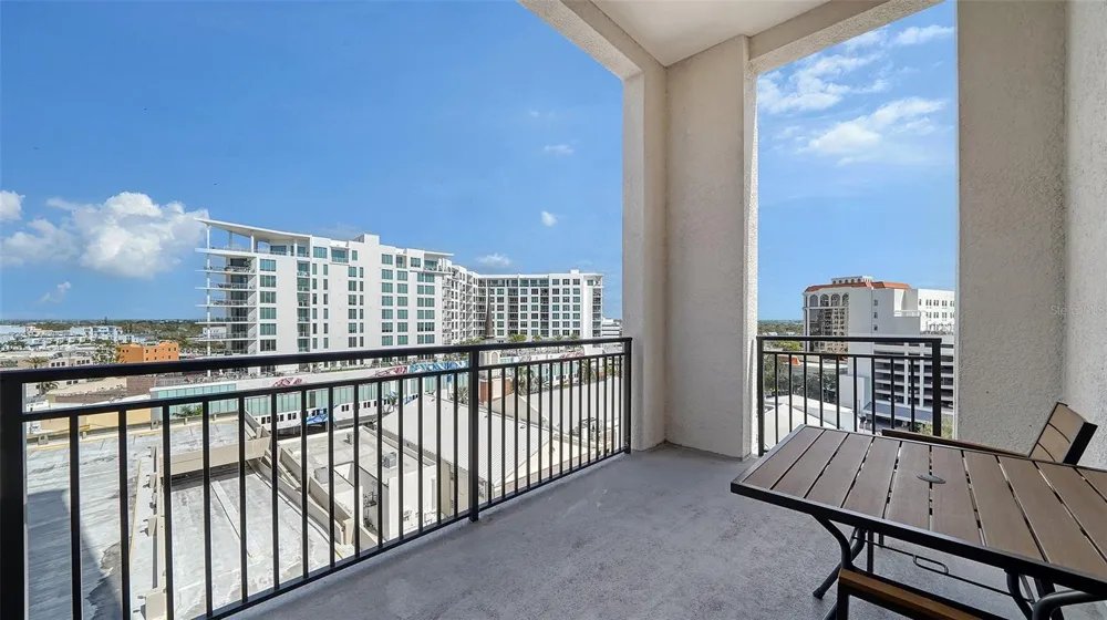33 S PALM AVENUE #804 Sarasota, FL 34236