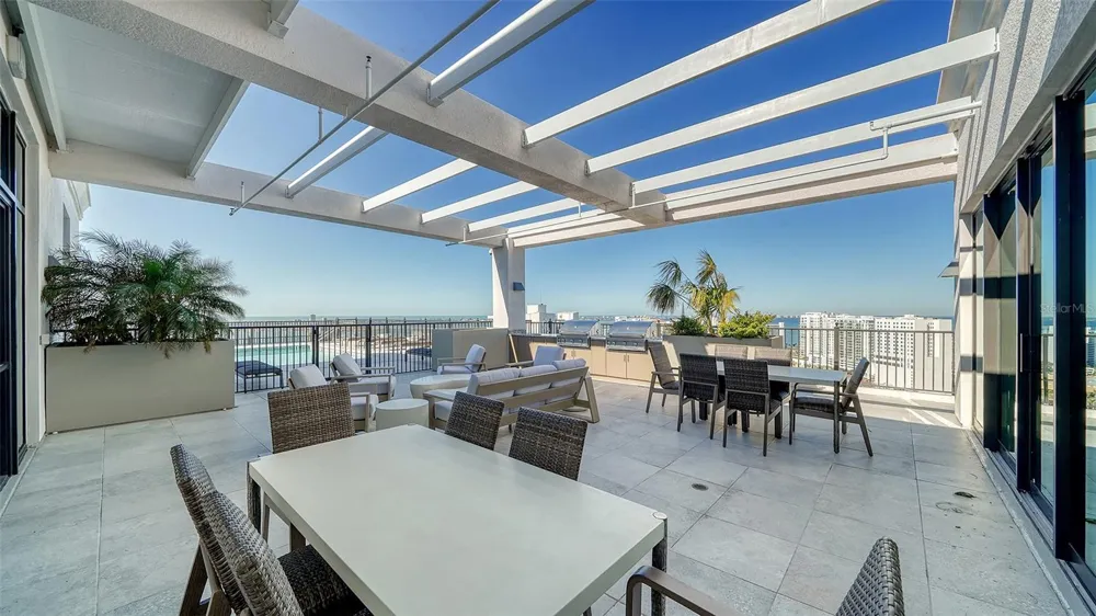 33 S PALM AVENUE #804 Sarasota, FL 34236